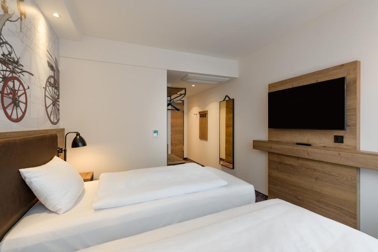 Hotel ibis Styles Coburg Exterior foto
